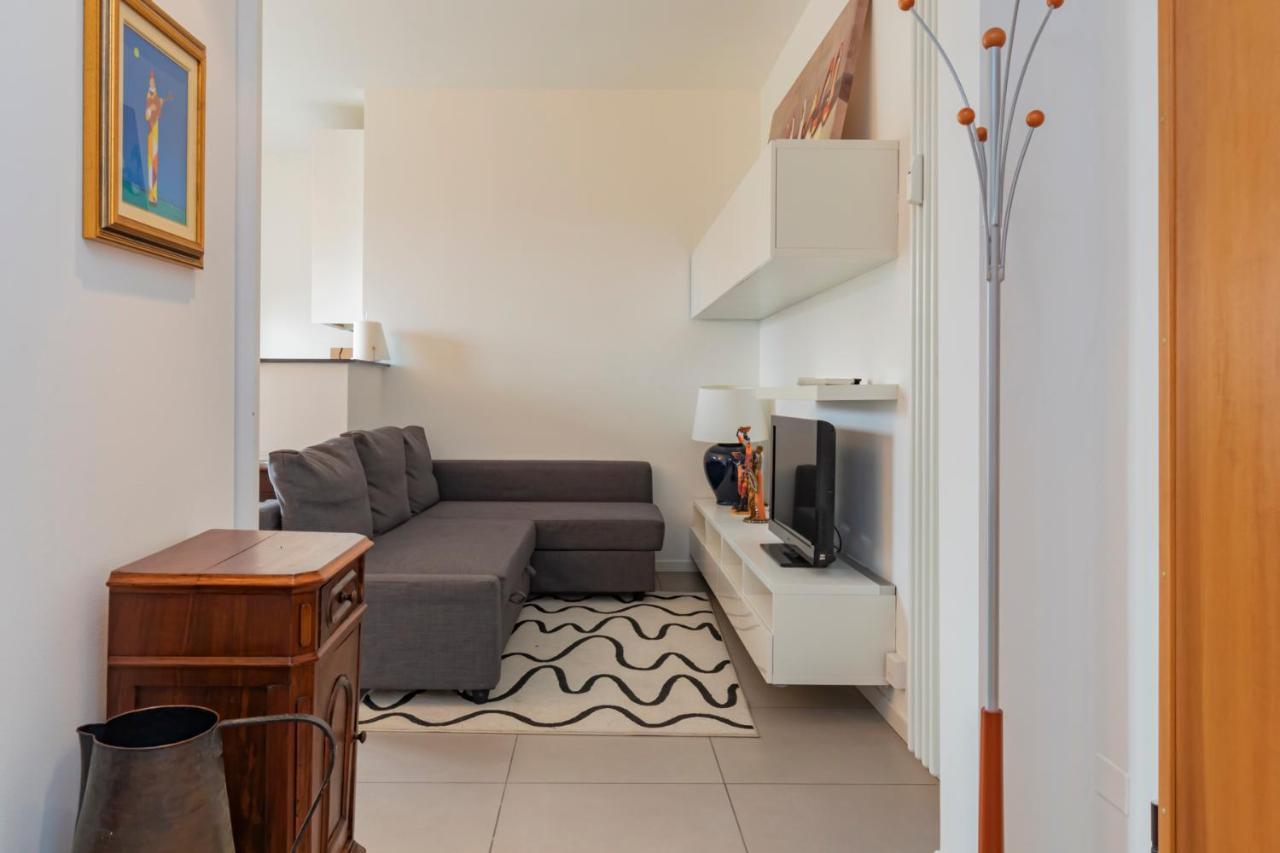 Cosy 1 Bed Flat With Terrace Apartamento Milão Exterior foto